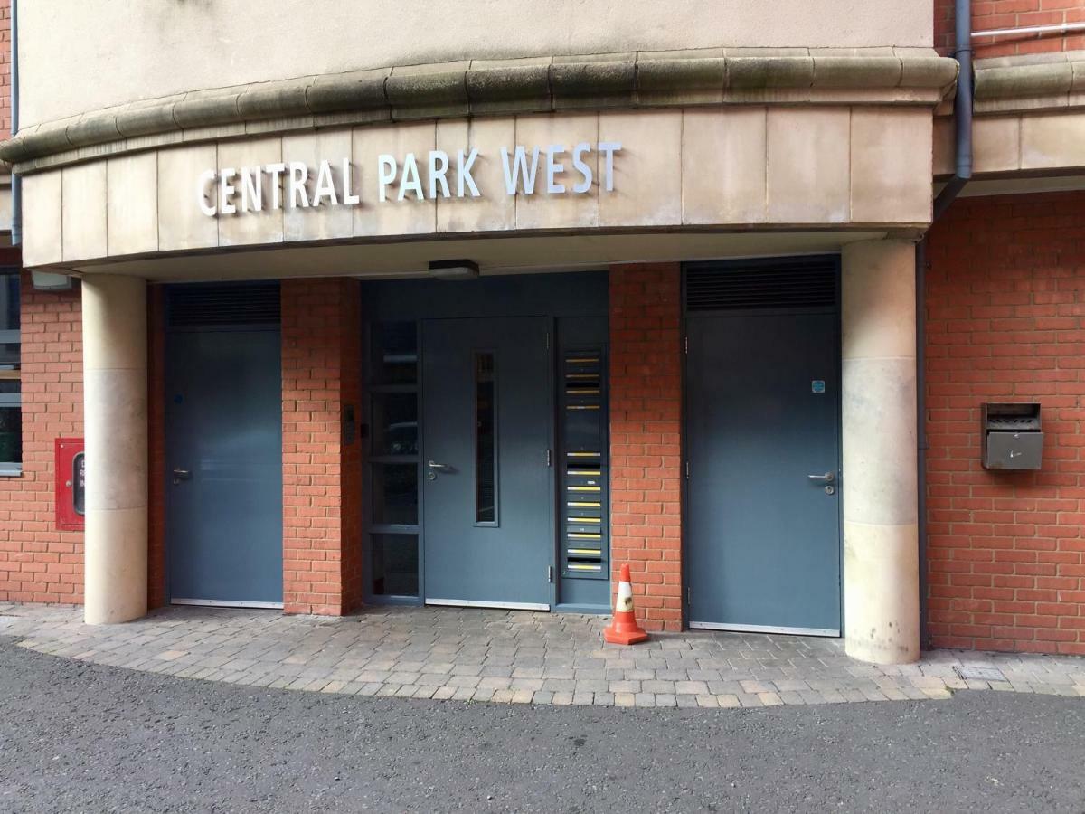 City Centre Belfast Free Parking Kültér fotó